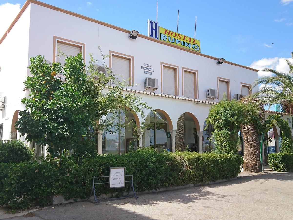 Hostal Restaurante Rufino Berlanga エクステリア 写真