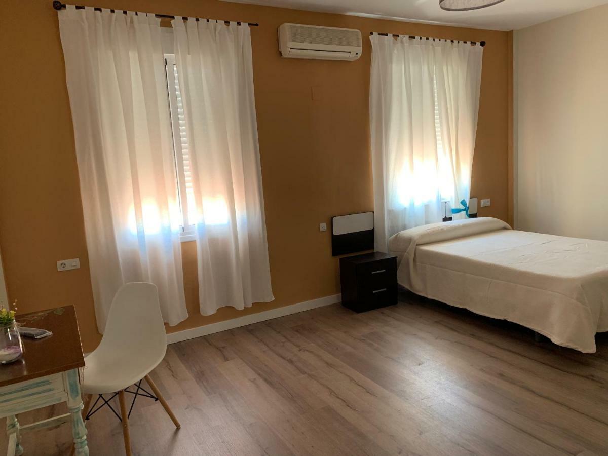 Hostal Restaurante Rufino Berlanga エクステリア 写真